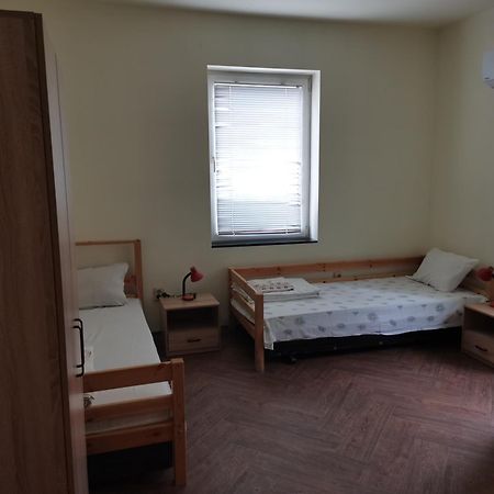 Guesthouse Tzar Asen Sofia Bagian luar foto